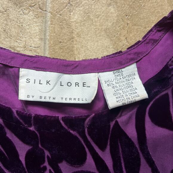 Silk Lore Beth Terrell Top Purple Velvet Burnout Floral Whimsigoth Fairy Artsy - Picture 2 of 8